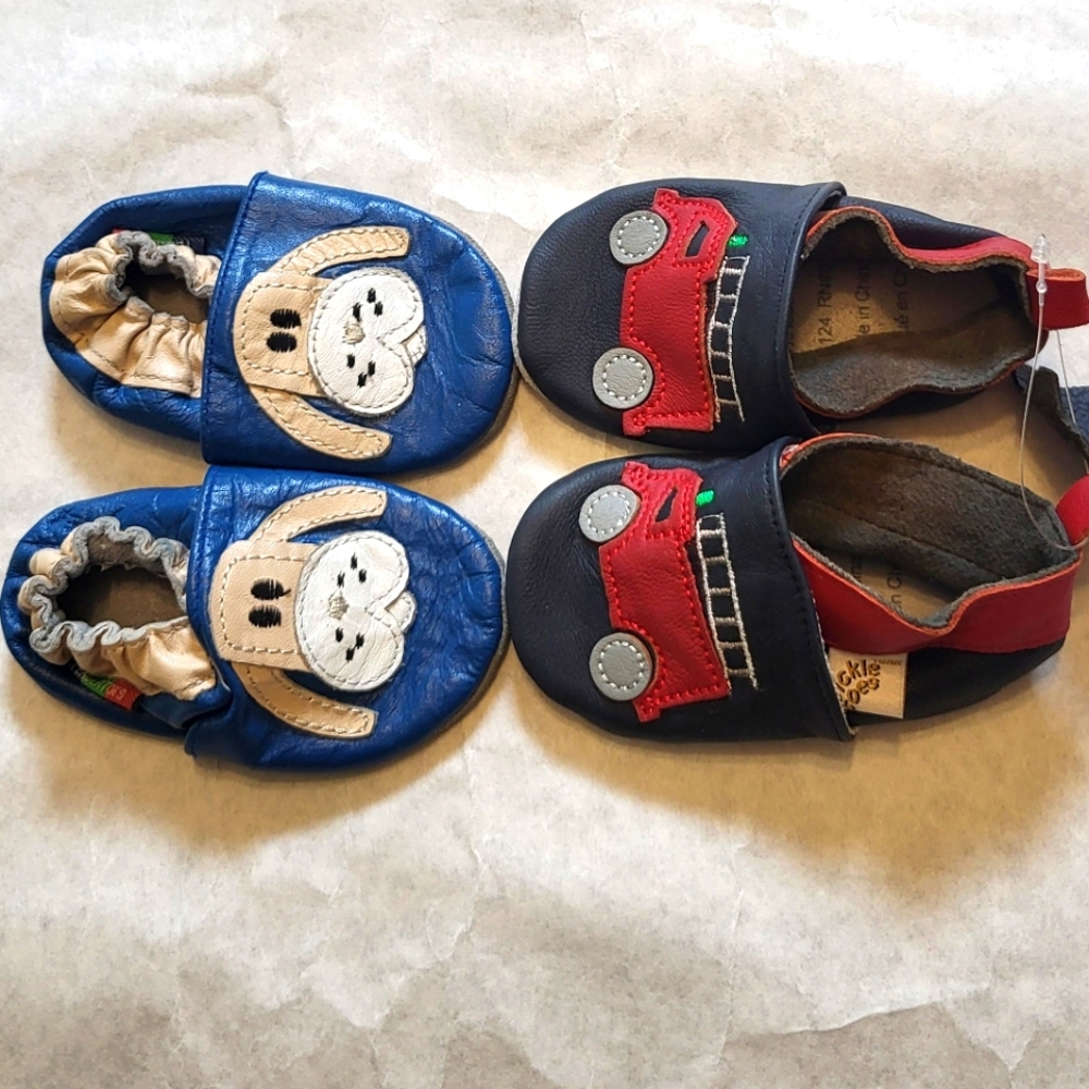 Two pair leather baby shoes